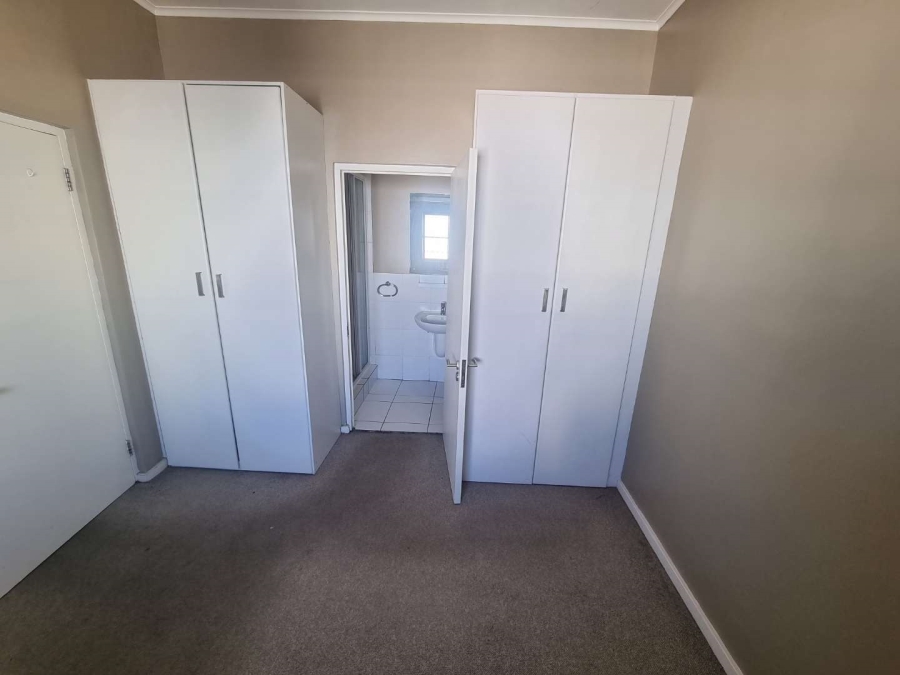 To Let 1 Bedroom Property for Rent in Mowbray Western Cape